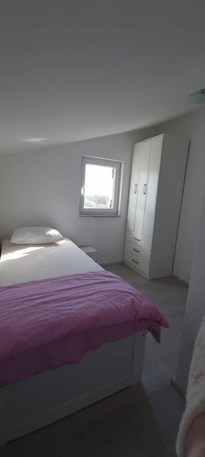 Apartmani Lanterna Krk Town Kültér fotó