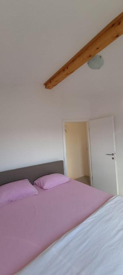 Apartmani Lanterna Krk Town Kültér fotó
